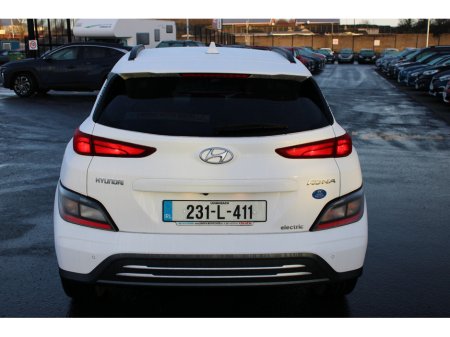 2023 Hyundai Kona Kona EV Executive 39 kWh €20,950 thumbnail