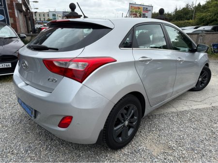 2016 Hyundai i30 1.6 DELUXE €9,450