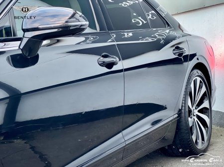 2023 Bentley Flying Spur AZURE €209,950 thumbnail