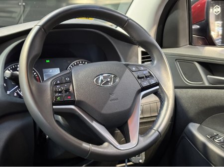 2016 Hyundai Tucson 1.6 COMFORT PETROL 5DR €13,950 thumbnail