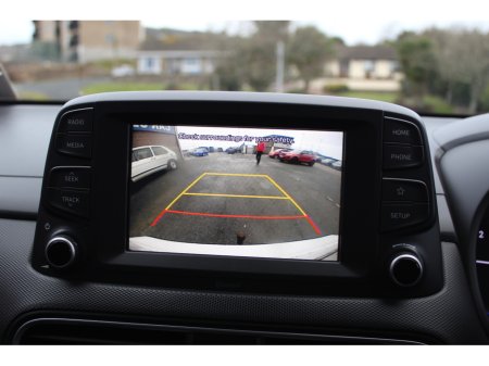 2019 Hyundai Kona Executive 1.6 Diesel Two Tone €16,950 thumbnail