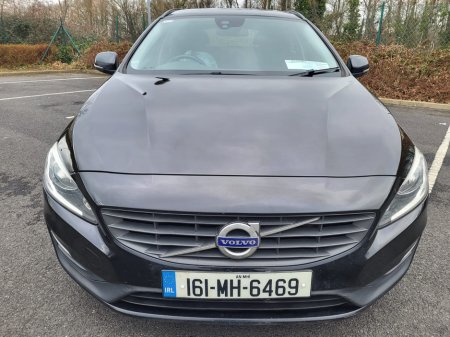 2016 Volvo V60  €8,999