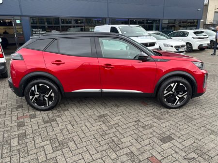 2024 Peugeot 2008  €28,950