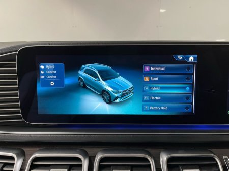 2026 Mercedes-Benz GLE Class 350de Sport Edition 4Matic - 20 Inch Alloys - Reversing Camera - Ambient Lighting - Sat Nav - Climate Control - Electric Heated Seats - Apple CarPlay/Android Auto €108,680 thumbnail