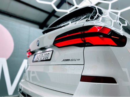 2024 BMW X5 2024 BMW X5 M-SPORT 50e xDrive / 3K KMs / AS-NEW / HUGE SPEC €93,950