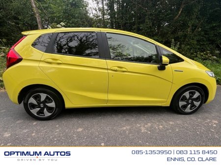 2016 Honda Fit AUTOMATIC SELF CHARGING HYBRID €13,500