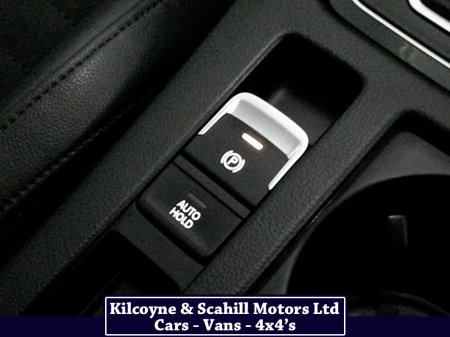 2018 Volkswagen Passat HIGHLINE 1.6 TDI MANUAL 6SPEED FWD 120HP 4DR €17,950 thumbnail