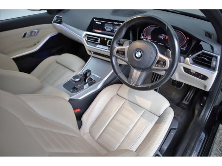 2022 BMW 3 Series 320D M SPORT *FULL BEIGE LEATHER* €39,890 thumbnail