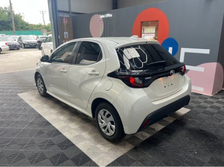 2020 Toyota Yaris ONLY €15950! YARIS AUTOMATIC 1.0 PETROL / 82K KMS / AUTOMATIC / REVERSE CAMERA & MORE €15,950