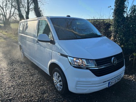 2021 Volkswagen Transporter  €16,998
