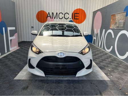 2020 Toyota Yaris YARIS AUTOMATIC 1.0  PETROL / 70k KMs /  AUTOMATIC / REVERSE CAMERA & MORE €15,950