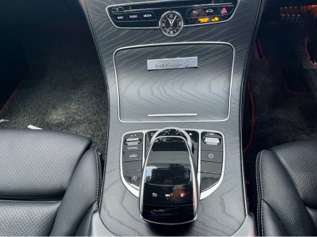 2017 Mercedes-Benz C Class €22950! 2017 MERCEDES-BENZ C220D AUTOMATIC AMG LINE LAUREUS EDITION 2.2 AUTOMATIC / CRUISE CONTROL / REVERSE CAMERA / ELECTRIC MEMORY & HEATED SEATS / PADDLE SHIFTERS €22,950 thumbnail