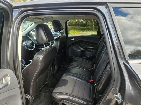 2016 Ford Kuga Titanium 5D 2.0TD120 S6 M6 FWD €15,990