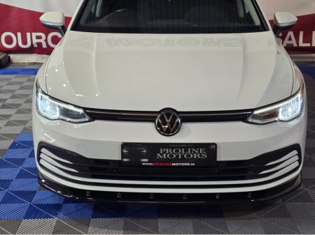 2023 Volkswagen Golf 1.5 TSI PETROL GOLF MK 8 FULLY LOADED €26,995 thumbnail