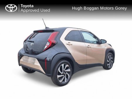 2025 Toyota Aygo X AYGO X DESIGN