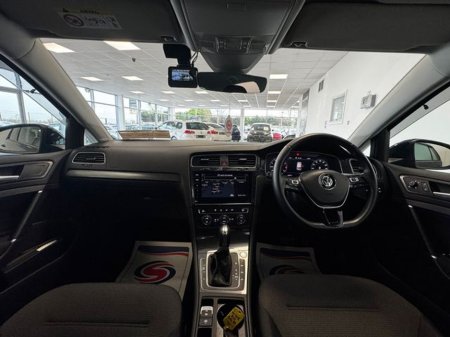 2018 Volkswagen Golf 1.2 TSI 110 bhp DSG Comfortline €16,750 thumbnail