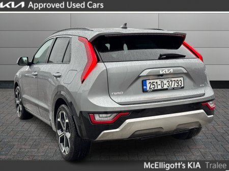 2025 Kia Niro HEV SEM €36,895