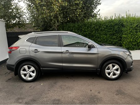 2019 Nissan Qashqai 1.3 SV PLUS PAN ROOF €14,750