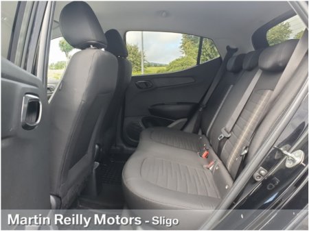 2023 Hyundai i10 1.0 Deluxe €14,945 thumbnail