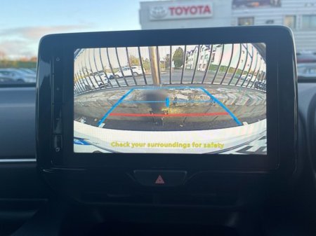 2025 Toyota Yaris YARIS LUNA SPORT €28,888 thumbnail