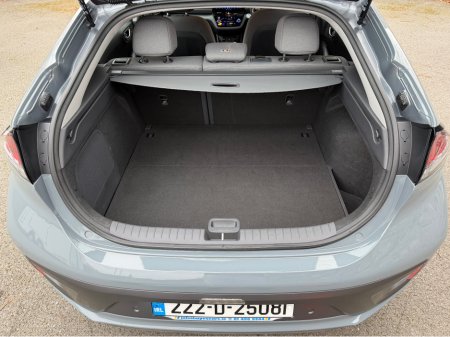 2022 Hyundai Ioniq PREMIUM EV//LOW MILEAGE//HYUNDAI SERVICE HISTORY//SIMI AND AA DEALER €15,900 thumbnail