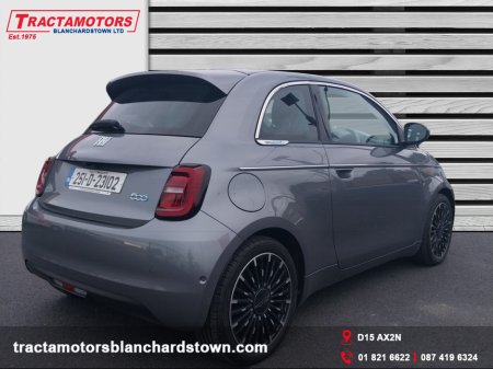 2025 Fiat 500e LA PRIMA 42KWH 3DR AUTO €25,299