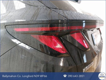 2023 Hyundai Tucson 2WD Executive thumbnail