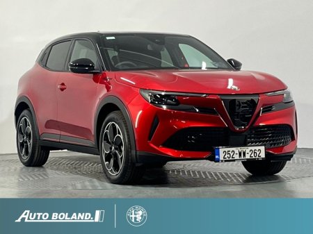 2026 Alfa Romeo Junior Speciale 115 kW (156 HP) €38,950