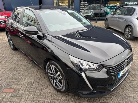 2023 Peugeot 208  €15,950