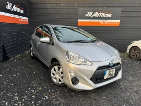 2015 Toyota Aqua 1.5 HYBRID 5DR AUTO €8,495