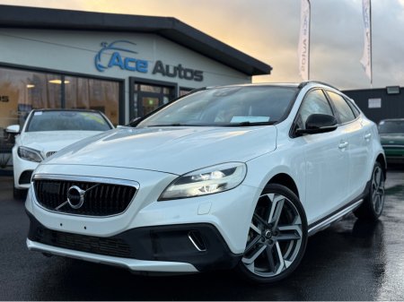 2018 Volvo V40 Cross Country 2.0L DIESEL - AUTO - 12M WARRANTY - CAR: €17,950