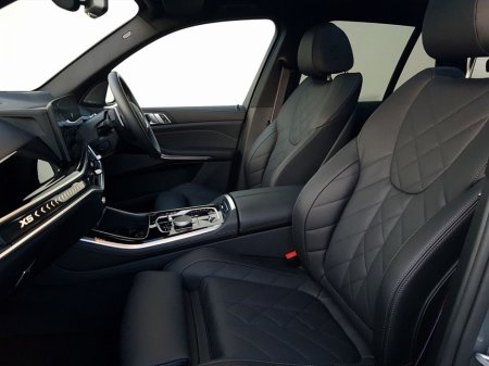 2025 BMW X5 xDrive50e M Sport €107,995 thumbnail