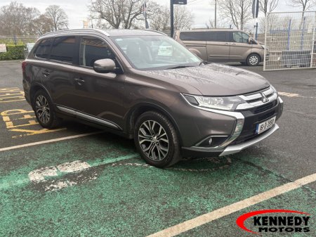 2016 Mitsubishi Outlander 16MY 4WD 6 6MT 7S 4DR €13,995