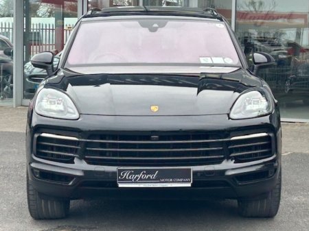2023 Porsche Cayenne 3.0V6 E-Hybrid Platinum Edition 4WD Auto €79,995
