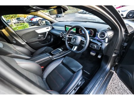 2025 Mercedes-Benz A Class A250e AMG Premium Saloon thumbnail