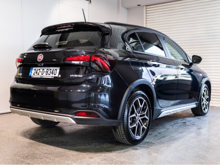 2024 Fiat Tipo CROSS 1.5 MHEV 5DR A €30,950