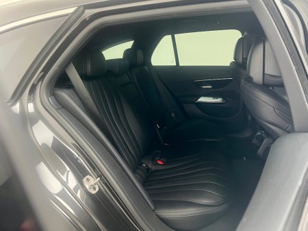 2024 Mercedes-Benz E Class E220D AMG LINE €62,990 thumbnail