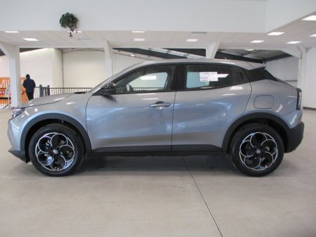 2026 Alfa Romeo Junior 54kwh Elettrica 156bhp €35,995