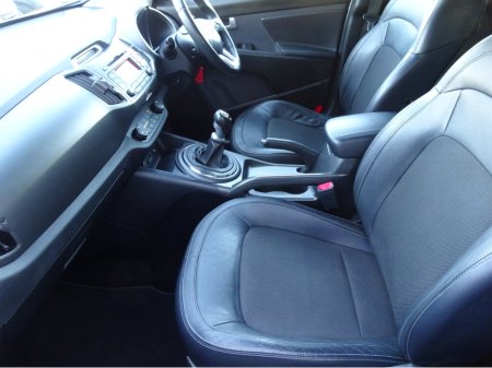 2012 Kia Sportage 1.7D EX MT 5DR 1.7 DSL KEY 187 €6,950 thumbnail