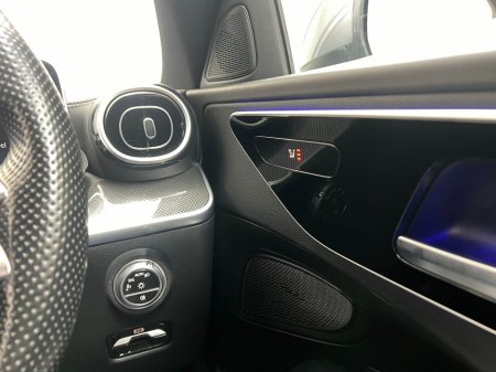 2022 Mercedes-Benz C Class 300E AMG LINE €36,990 thumbnail