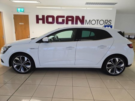 2016 Renault Megane * Jan 2026 Pricing * Signature 130 5D/R H/B * BEST SPEC - NEW MODEL * €11,750