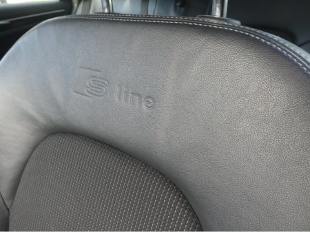 2012 Audi A4 2.0 TDI S LINE 141B 141BHP 4DR BLACK EDITION €5,450 thumbnail