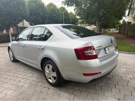 2016 Skoda Octavia AMBITION 1.6 TDI 110HP 4DR €11,950