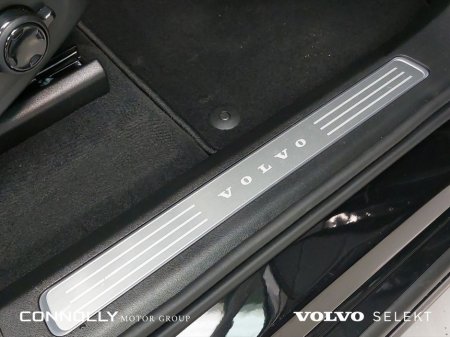 2026 Volvo XC90 Xc90 + T8 Phev Awd Auto thumbnail