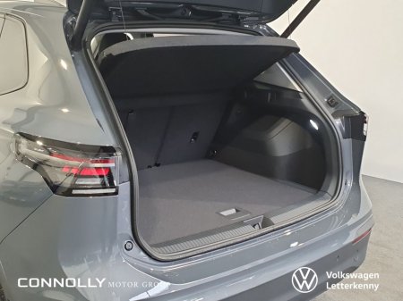 2026 Volkswagen Tiguan ED75 2.0TDI 150HP €53,091 thumbnail