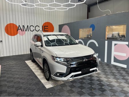 2020 Mitsubishi Outlander 2020 MITSUBISHI OUTLANDER PHEV 2.4L HYBRID / 70K KMS / CRUISE CONTROL, REVERSE CAMERA & MORE €24,950