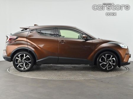 2018 Toyota C-HR 1.8 HYBRID Auto €21,380