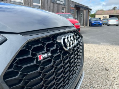 2021 Audi RS4 ONLY 5K MILES//MINT CONDITION//NEW NCT/ €99,500 thumbnail