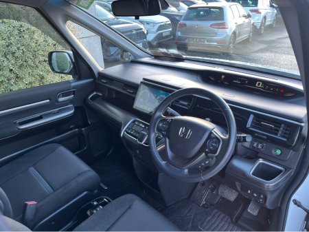 2020 Honda Stepwagon SPADA 7 SEATER HYBRID 2.0 PETROL //LOW MILES//ADAPTIVE CRUISE CONTROL//KEYLESS ENTRY//REVERSE CAMERA//POWER SLIDING REAR DOORS// €29,950 thumbnail