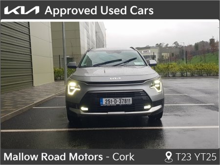 2025 Kia Niro HEV SEM €34,950 thumbnail